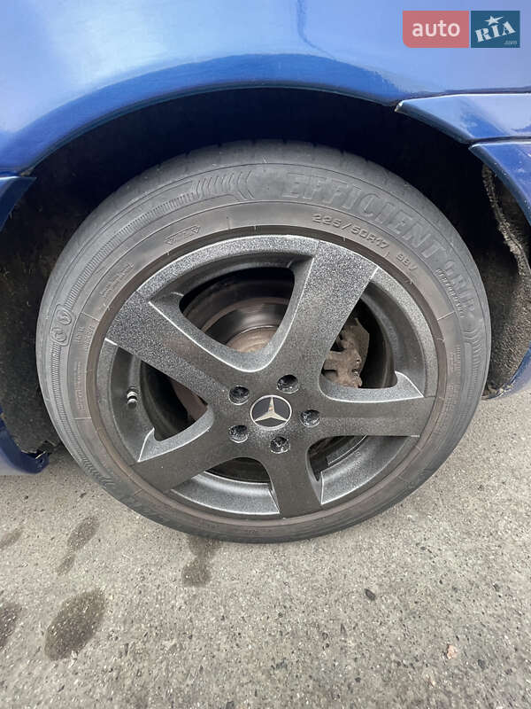 Седан Mercedes-Benz C-Class 2003 в Виннице