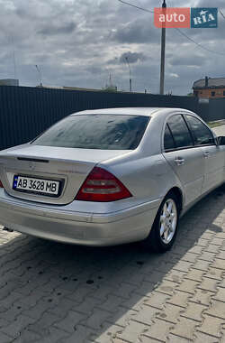 Седан Mercedes-Benz C-Class 2000 в 