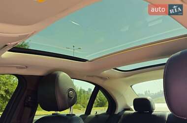Седан Mercedes-Benz C-Class 2017 в 