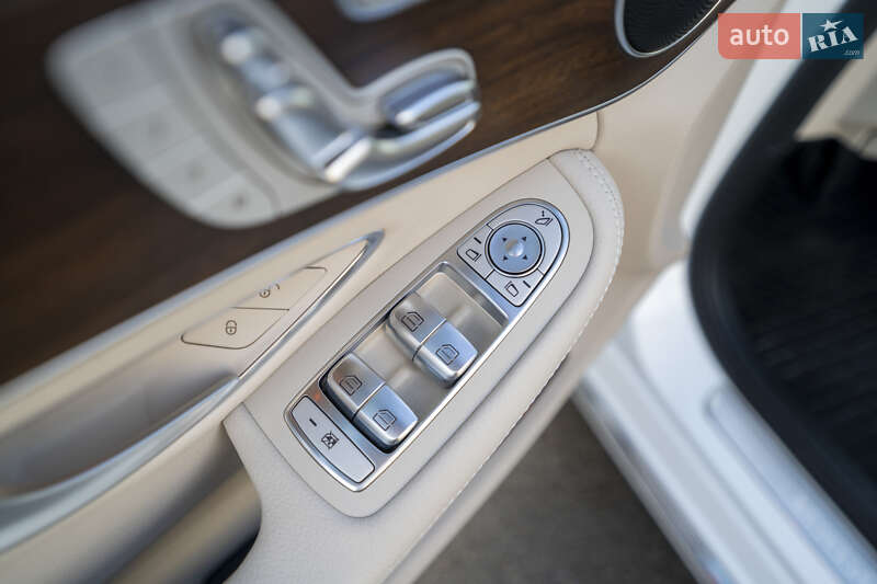 Седан Mercedes-Benz C-Class 2018 в Киеве