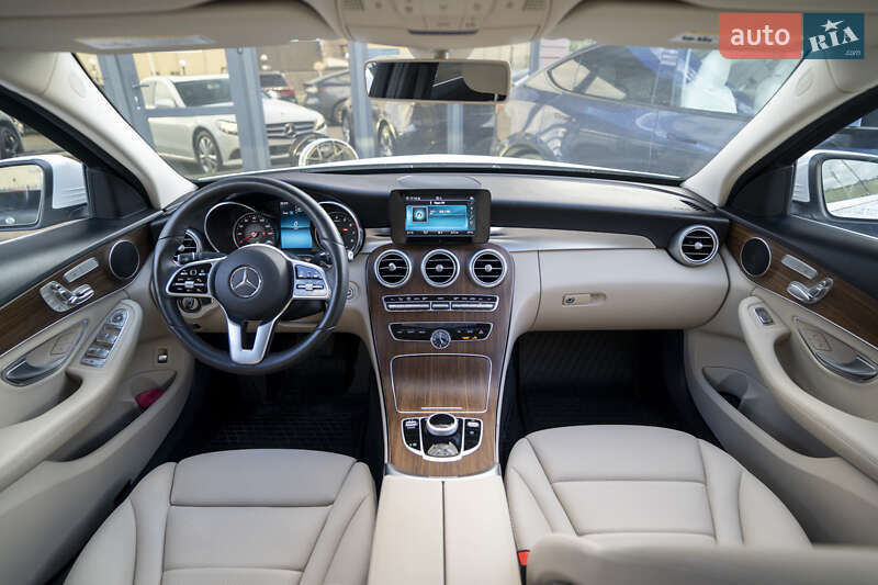 Седан Mercedes-Benz C-Class 2018 в Киеве