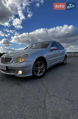 Седан Mercedes-Benz C-Class 2001 в Запорожье
