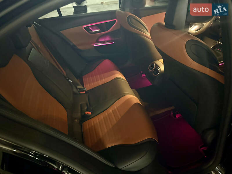 Седан Mercedes-Benz C-Class 2023 в Дніпрі