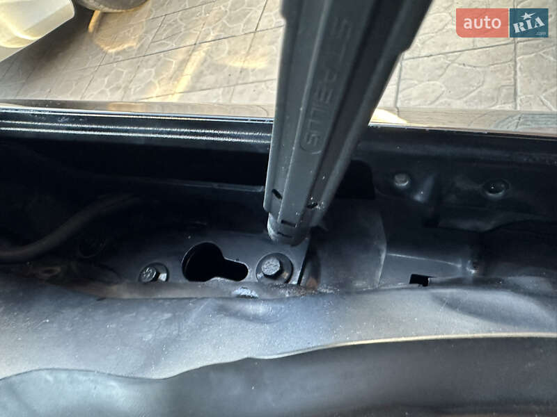 Седан Mercedes-Benz C-Class 2015 в Киеве фото 63 Седан Mercedes-Benz C-Class 2015 в Киеве