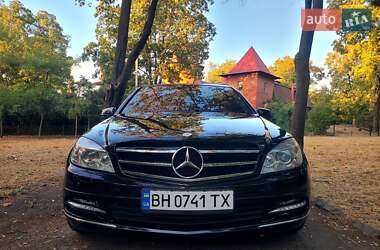 Седан Mercedes-Benz C-Class 2010 в Одессе