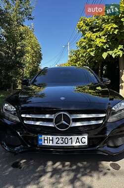 Универсал Mercedes-Benz C-Class 2015 в 