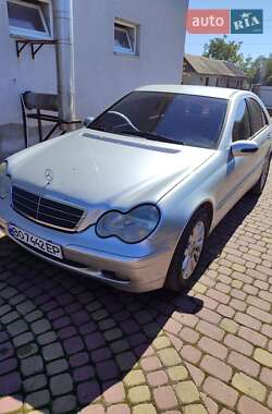 Седан Mercedes-Benz C-Class 2001 в Тернополе