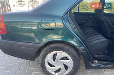 Седан Mercedes-Benz C-Class 1995 в 