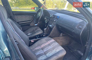 Седан Mercedes-Benz C-Class 1995 в 