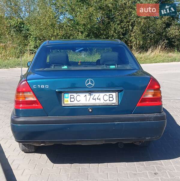 Седан Mercedes-Benz C-Class 1996 в Львове