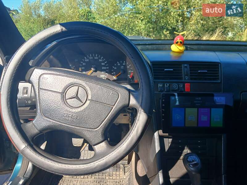 Седан Mercedes-Benz C-Class 1996 в Львове