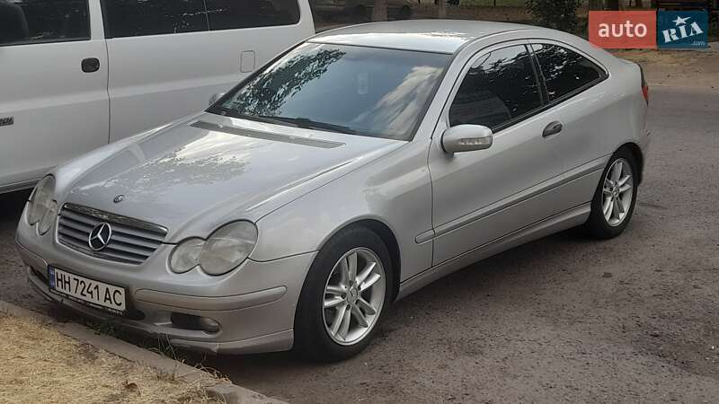 Купе Mercedes-Benz C-Class 2003 в Черноморске фото 2 Купе Mercedes-Benz C-Class 2003 в Черноморске