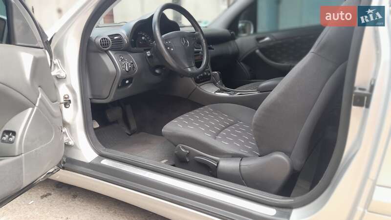 Купе Mercedes-Benz C-Class 2003 в Черноморске фото 11 Купе Mercedes-Benz C-Class 2003 в Черноморске