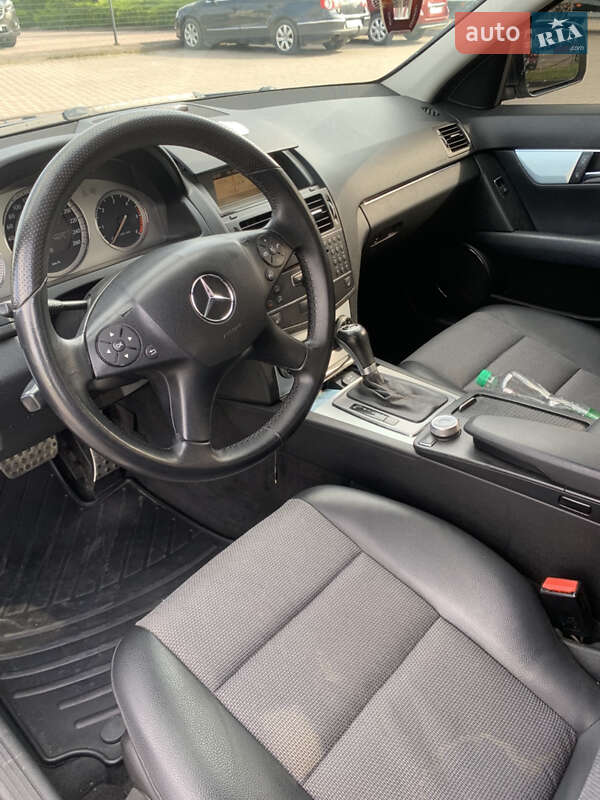 Седан Mercedes-Benz C-Class 2007 в Городку