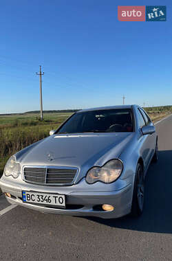 Седан Mercedes-Benz C-Class 2002 в Рава-Русской