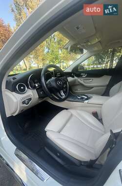 Седан Mercedes-Benz C-Class 2016 в  фото 18 Седан Mercedes-Benz C-Class 2016 в