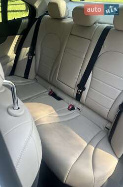 Седан Mercedes-Benz C-Class 2016 в  фото 19 Седан Mercedes-Benz C-Class 2016 в