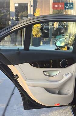Седан Mercedes-Benz C-Class 2015 в 
