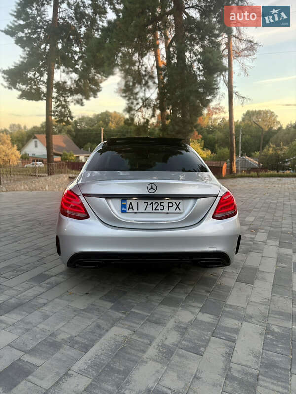 Седан Mercedes-Benz C-Class 2014 в Охтирці