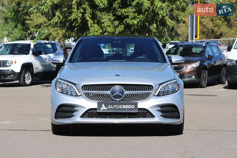 Седан Mercedes-Benz C-Class 2019 в Києві