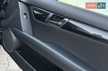 Универсал Mercedes-Benz C-Class 2011 в 