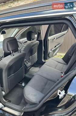 Универсал Mercedes-Benz C-Class 2010 в 