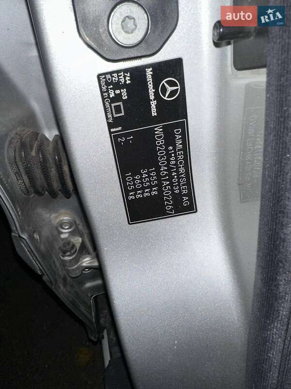 Седан Mercedes-Benz C-Class 2003 в Хмельницком