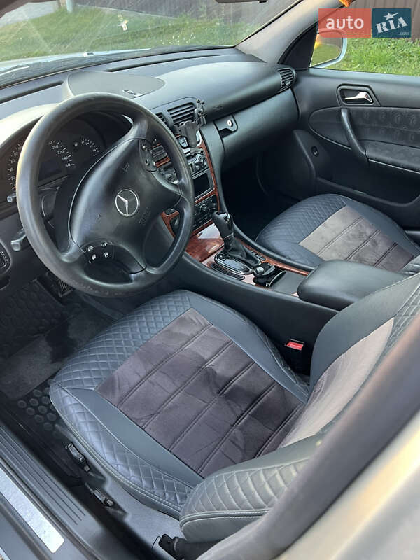 Седан Mercedes-Benz C-Class 2003 в Хмельницком