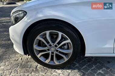 Седан Mercedes-Benz C-Class 2016 в 