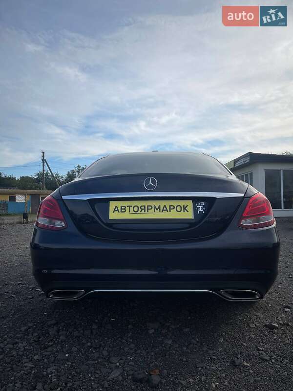 Седан Mercedes-Benz C-Class 2018 в Ужгороде