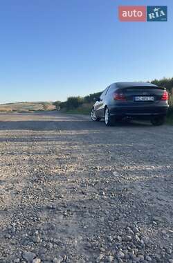 Купе Mercedes-Benz C-Class 2003 в 