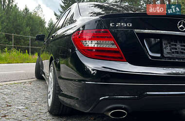 Седан Mercedes-Benz C-Class 2013 в 
