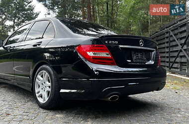 Седан Mercedes-Benz C-Class 2013 в 
