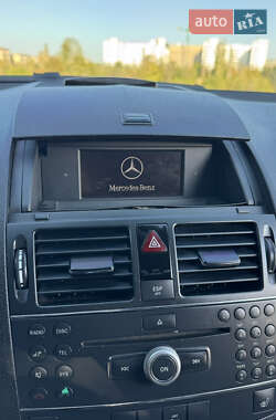 Седан Mercedes-Benz C-Class 2008 в 