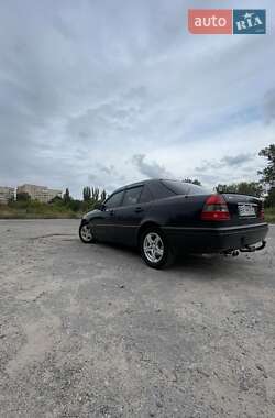 Седан Mercedes-Benz C-Class 1996 в 