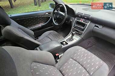 Купе Mercedes-Benz C-Class 2001 в 