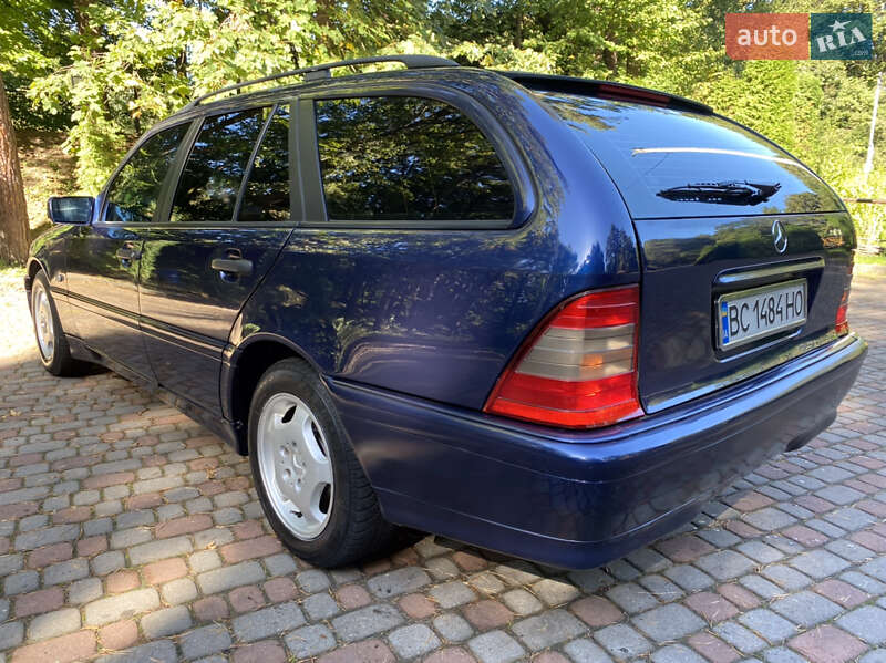 Универсал Mercedes-Benz C-Class 2000 в Дрогобыче