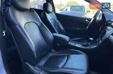 Купе Mercedes-Benz C-Class 2004 в 