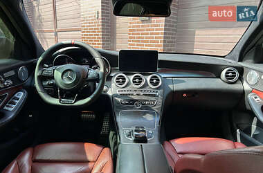 Седан Mercedes-Benz C-Class 2015 в 