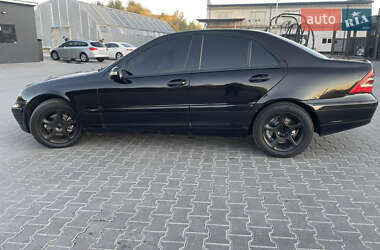 Седан Mercedes-Benz C-Class 2002 в 
