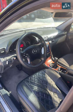 Седан Mercedes-Benz C-Class 2002 в 