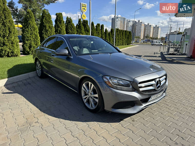 Седан Mercedes-Benz C-Class 2016 в Киеве