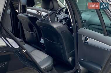 Универсал Mercedes-Benz C-Class 2012 в 