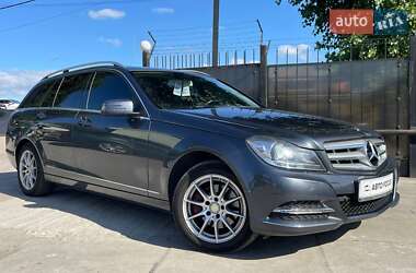 Універсал Mercedes-Benz C-Class 2013 в Києві