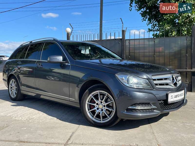 Mercedes-Benz C-Class 2013