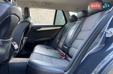 Универсал Mercedes-Benz C-Class 2013 в 