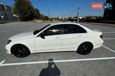 Седан Mercedes-Benz C-Class 2011 в 