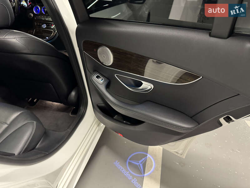 Седан Mercedes-Benz C-Class 2018 в Киеве фото 19 Седан Mercedes-Benz C-Class 2018 в Киеве