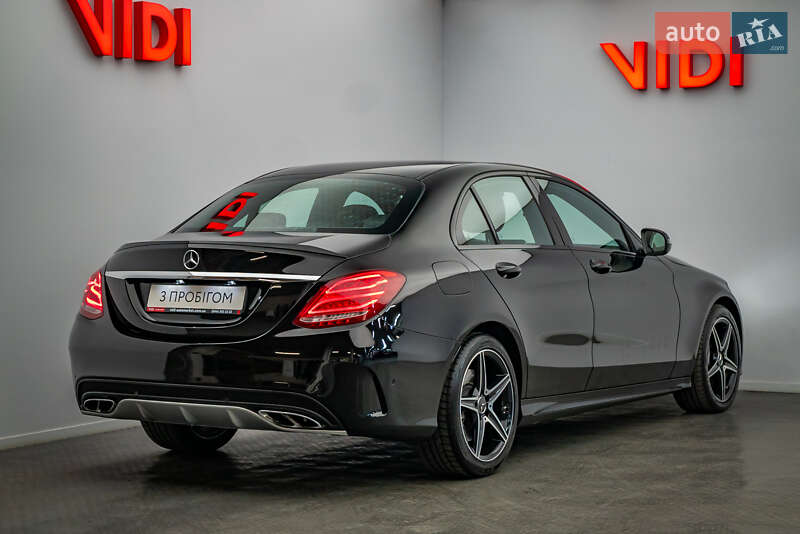 Седан Mercedes-Benz C-Class 2018 в Киеве