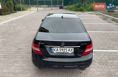 Седан Mercedes-Benz C-Class 2011 в 